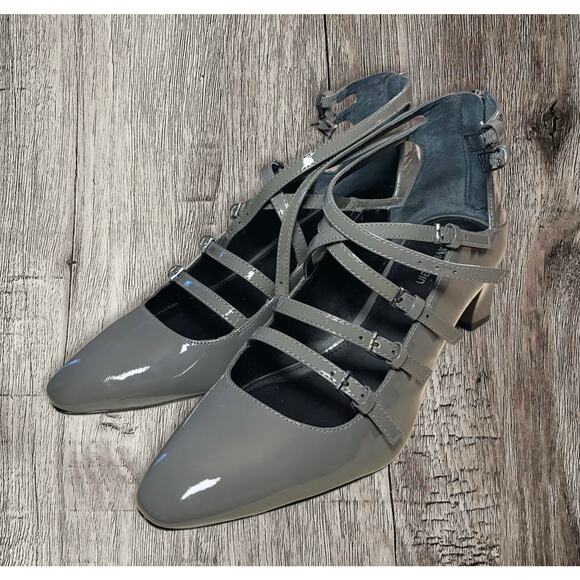 Calvin Klein women’s Madlenka slate patent leather heels. Size 7. - Picture 2 of 7